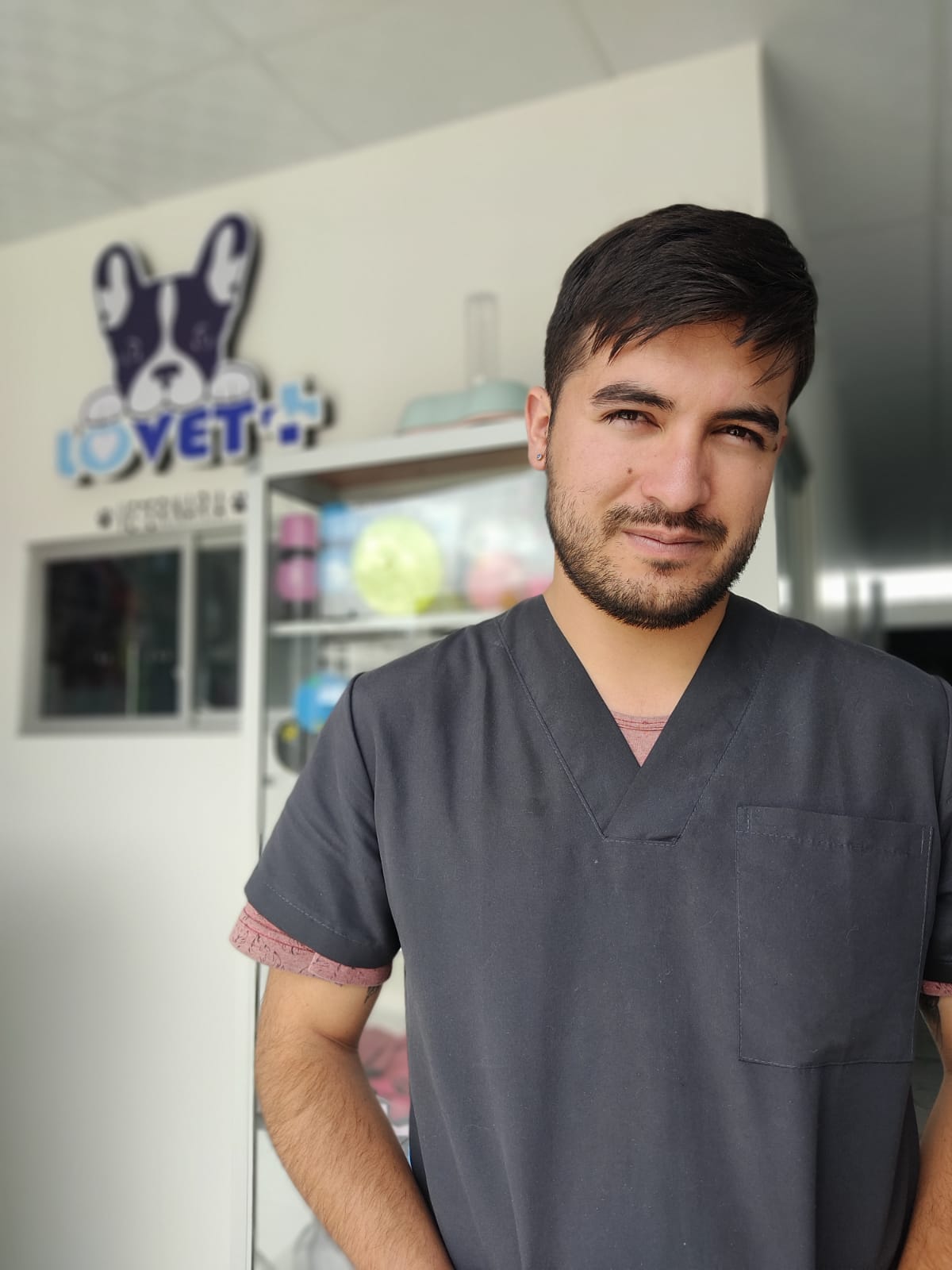 Dr. Esteban De La Torre